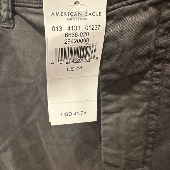 NEW WITH TAG - American Eagle Next Level Flex Shorts Grey size 44 - Picture 5 of 6